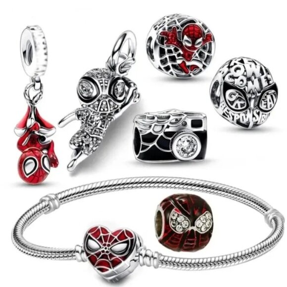 🐘🐘 Disney’s Pandora Spider-Man Charm Bracelet - Picture 4 of 4